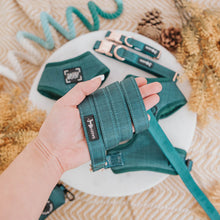 Load image into Gallery viewer, ‘Forest’ Fabric Leash by Sassy Woof