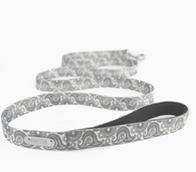 Load image into Gallery viewer, 6' Designer Dog Leash (Grey Paisley)