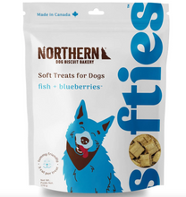 Load image into Gallery viewer, Northern Biscuit - Softies: Fish & Blueberries - 170g