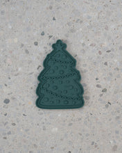 Load image into Gallery viewer, Christmas Tree Enrichment Lick Mat with Silicone Spatula