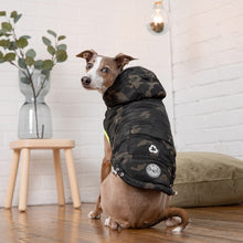 Load image into Gallery viewer, Zoom Recycled Parka Dog Coat - Camouflage