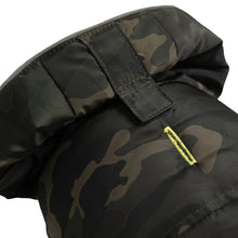Load image into Gallery viewer, Zoom Recycled Parka Dog Coat - Camouflage