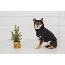 Load image into Gallery viewer, GF Pet Reversible Elasto-Fit Chalet Jacket - BLACK