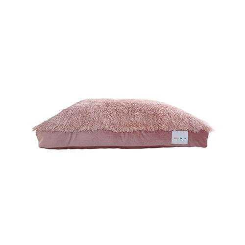 KORT & CO. Think Pink Faux Fur Pet Bed