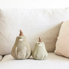 Load image into Gallery viewer, BUTTERNUT//SILENT TOY//ULTRASONIC SQUEAKERS
