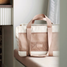 Load image into Gallery viewer, SUBWAY//PET CARRIER
